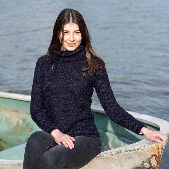 SAOL  Ladies Turtleneck Ribbed Irish Cable Sweater Navy  Acrylic/Wool - Picture 1 of 5